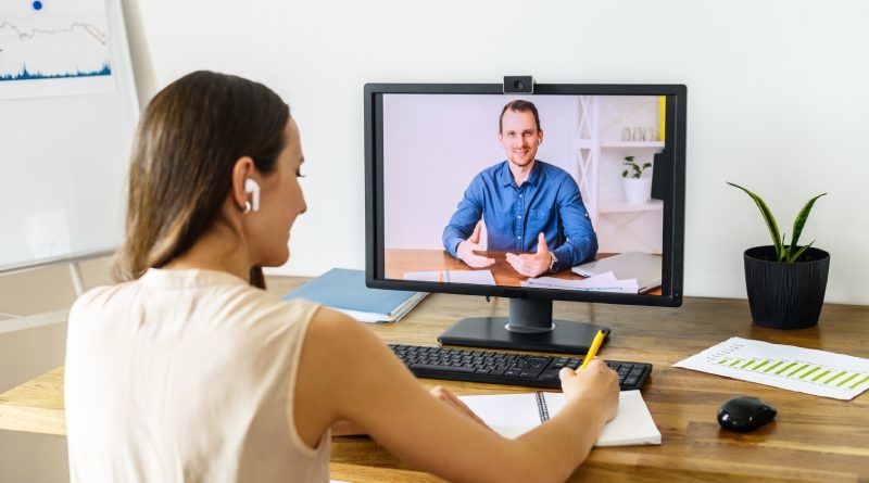 Submit your application for our free webinars on business in Slovenia!