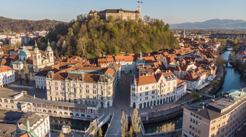 Summary of Slovenian economy from 1991 to 2020