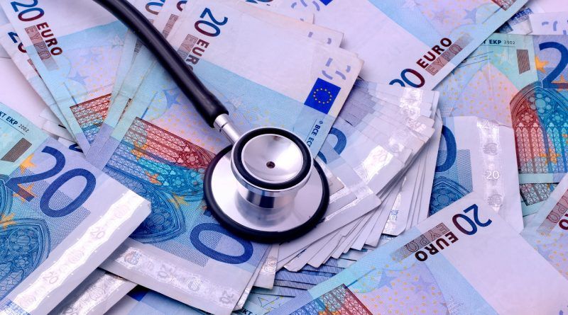 Sickness benefit in Slovenia who is entitled, what is the amount