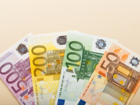 Minimum monthly wage in SloveniaEU in 2021