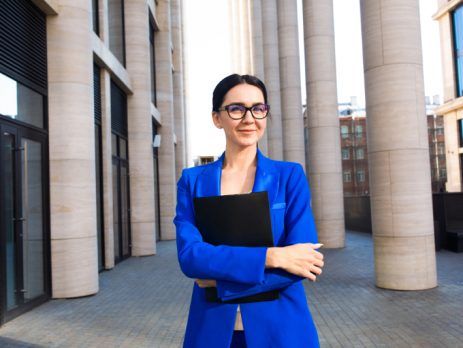 Buying a company in SloveniaEU why is it better to open a new company