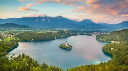 Izvođenje usluga stranih firmi u Sloveniji i EU