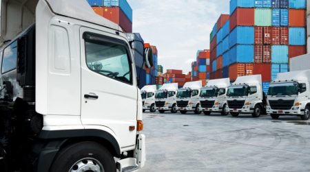 Prevozi robe i putnika - novi uslovi za licencu!