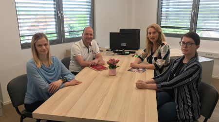 Biznis partneri - ko se vam pridružuje u poslovnoj avanturi