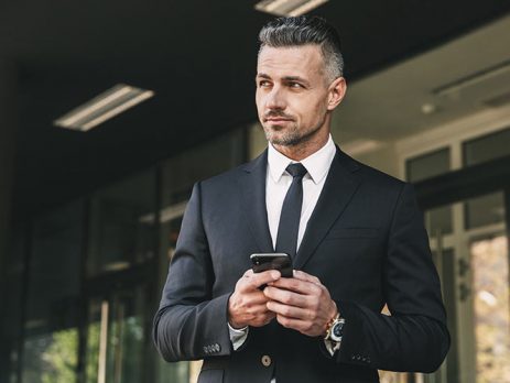 Ko može biti direktor firme u Sloveniji i da li je potrebna dozvola za boravak i rad?