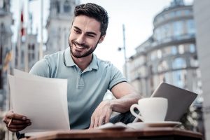 Naj zaprem podjetje ali začnem opravljati še kakšne dodatne dejavnosti?