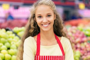 Dodatek za delo v nedeljo in na praznike - veste kdaj vam pripada?