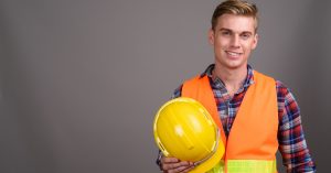 število delovno aktivnih oseb