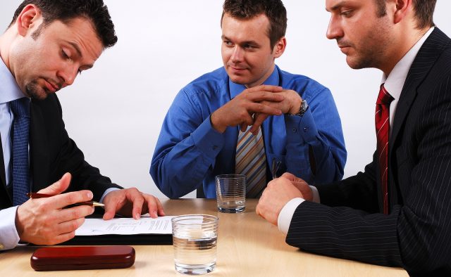 podaljševanje pogodbe o zaposlitvi