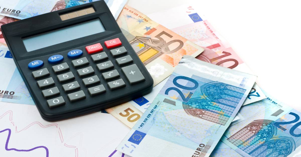 stroški dela na uro